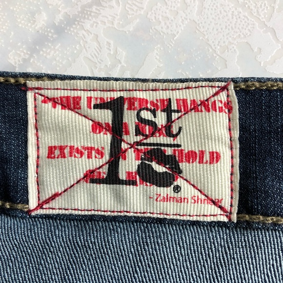 1ST KISS Denim Shorts Blue w/ Blue & Orange embroidered pockets, Low waist Sz 3 - Picture 9 of 11